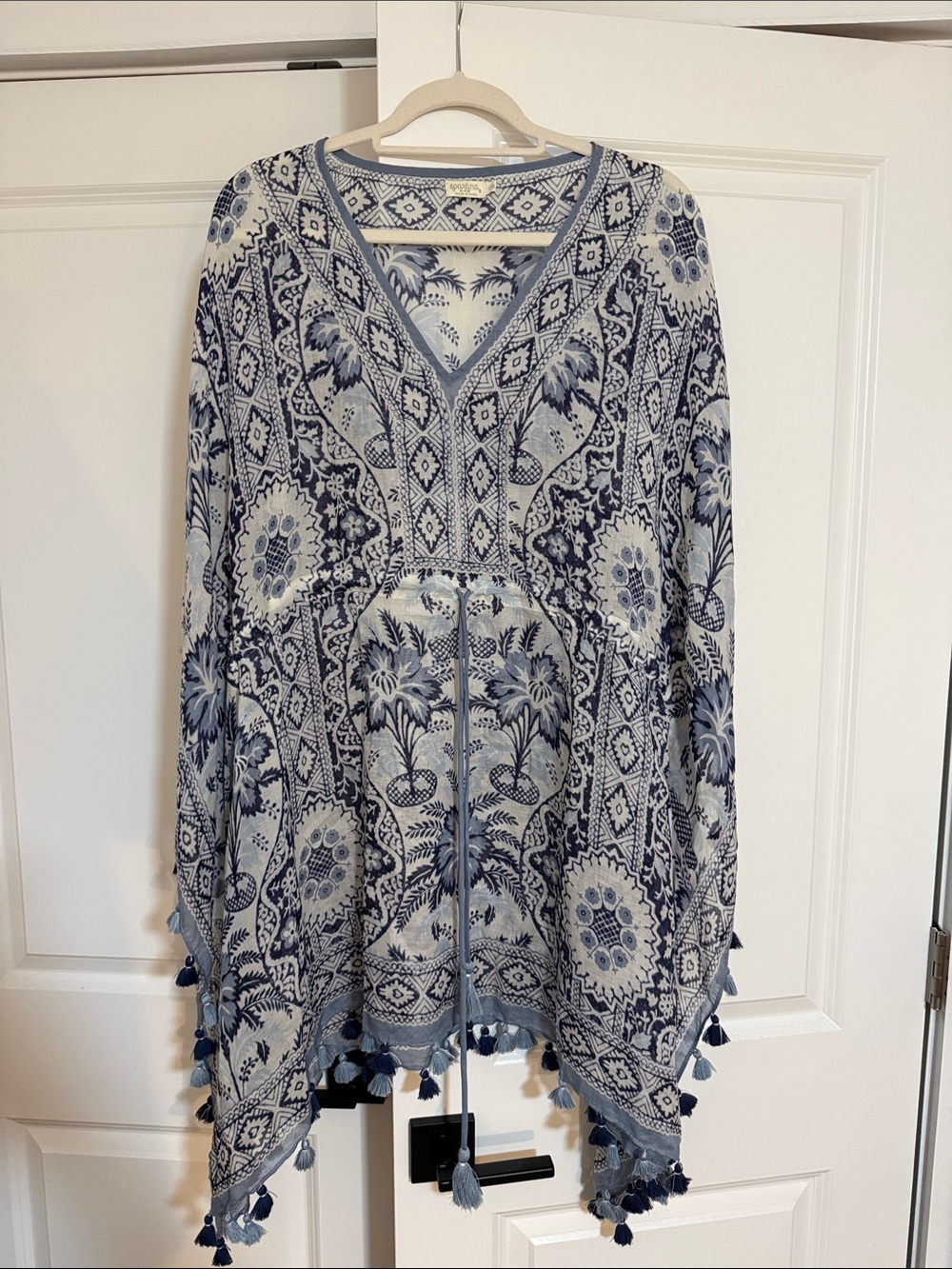 Spartina 449 Blue and White Boho Paisley Tassel Kimono